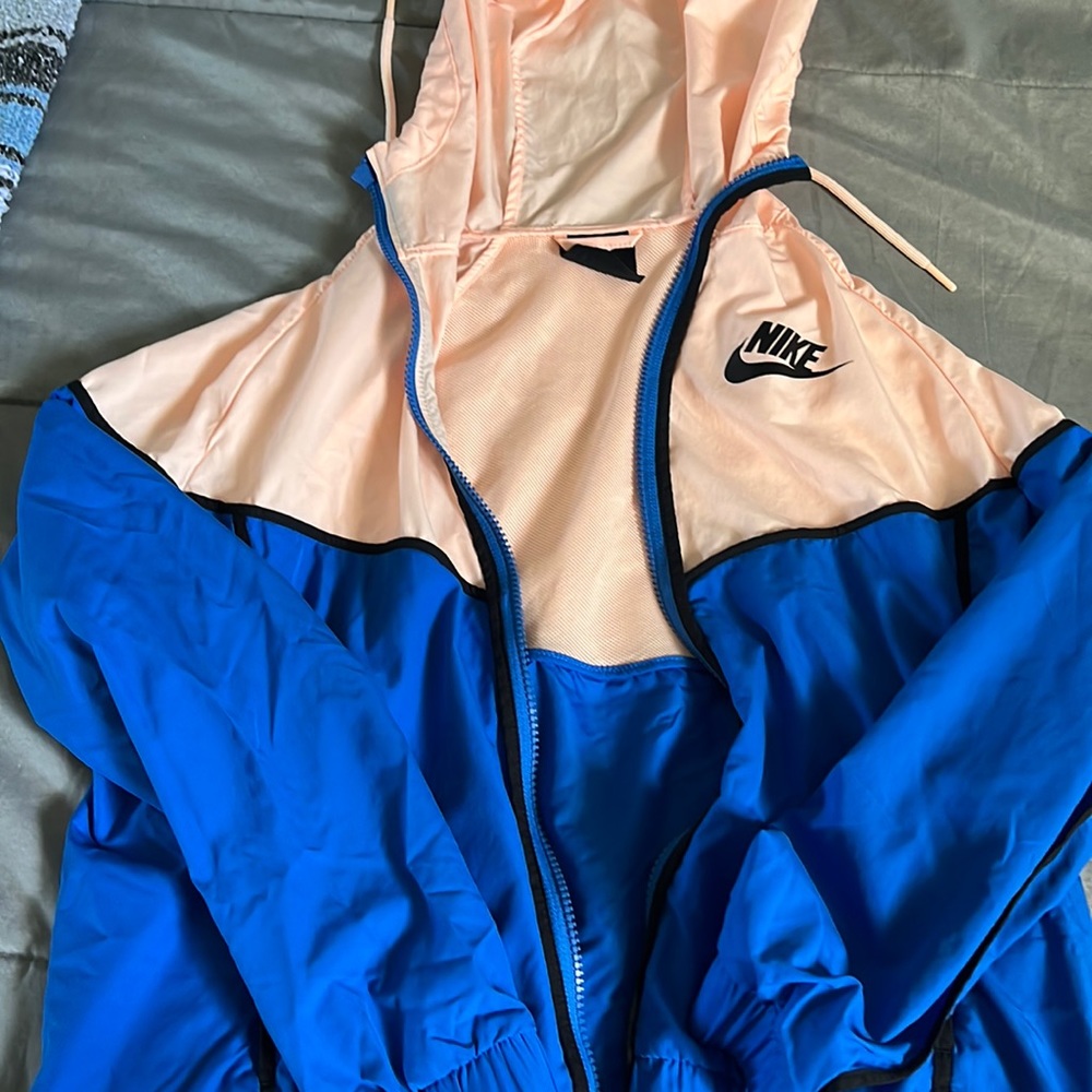 Nike zip up jacket